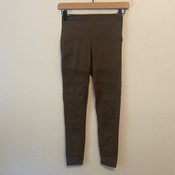 Lululemon Dark Green Mesh Striped Athletic Leggings Size 2 - Picture 1 of 7